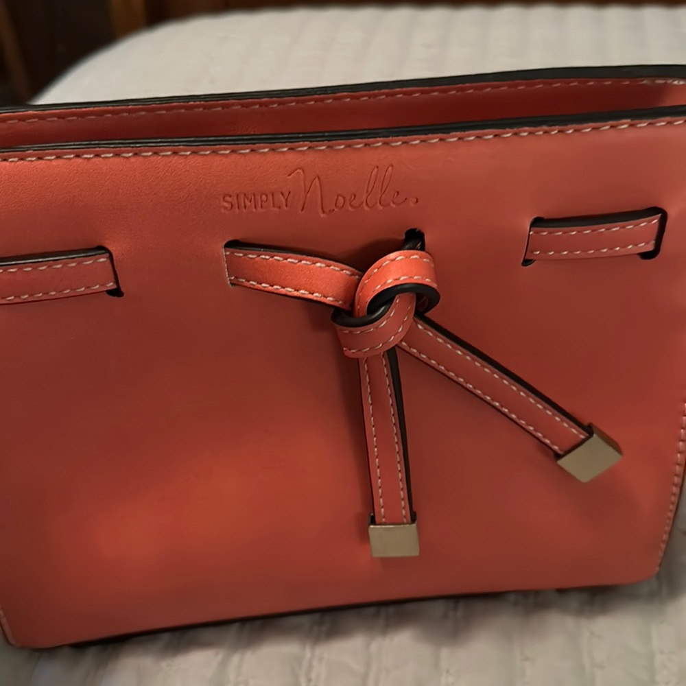 Simply Noelle cross body bag